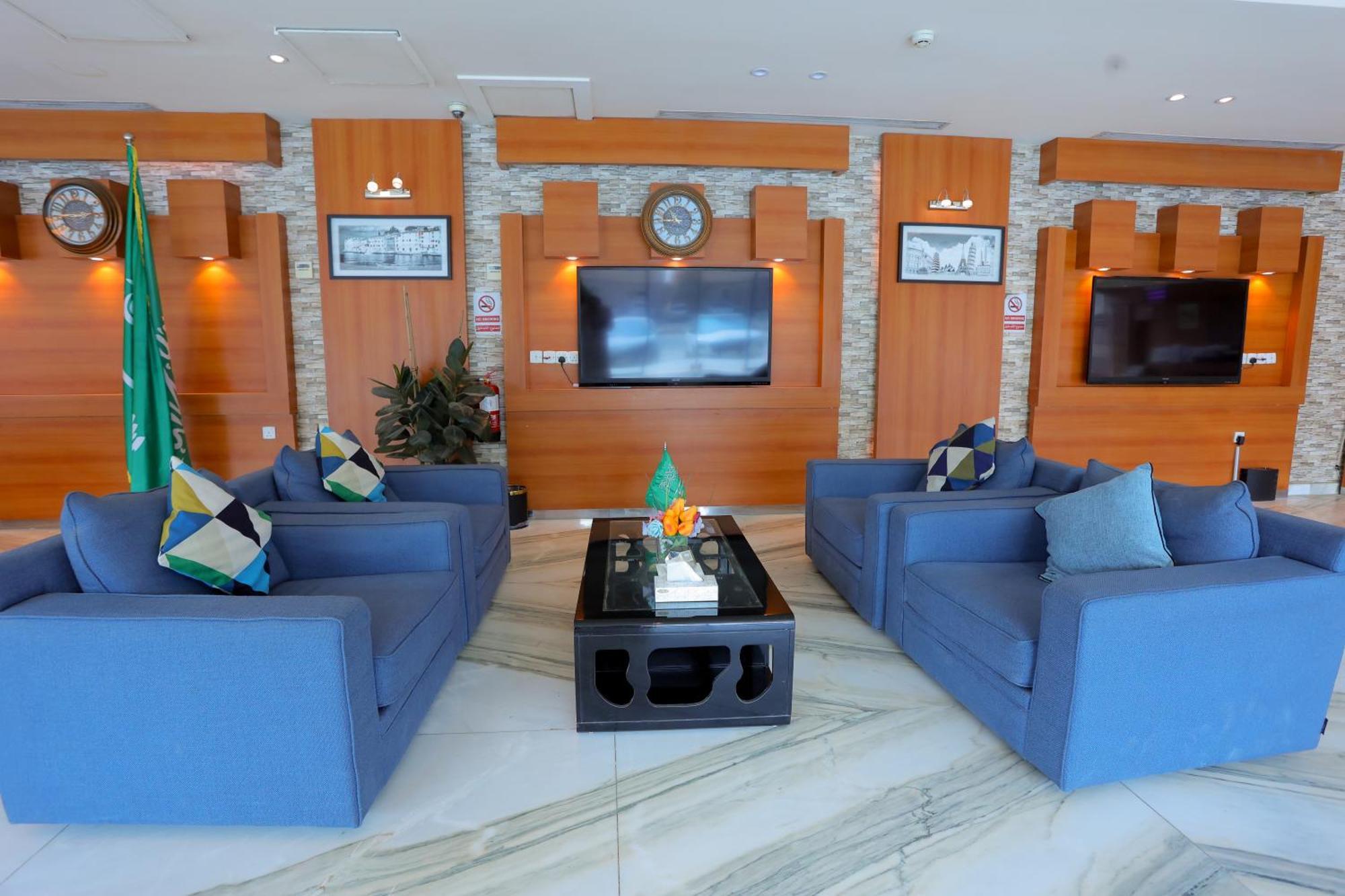 Aparthotel هوستا الملقا Riad Exterior foto
