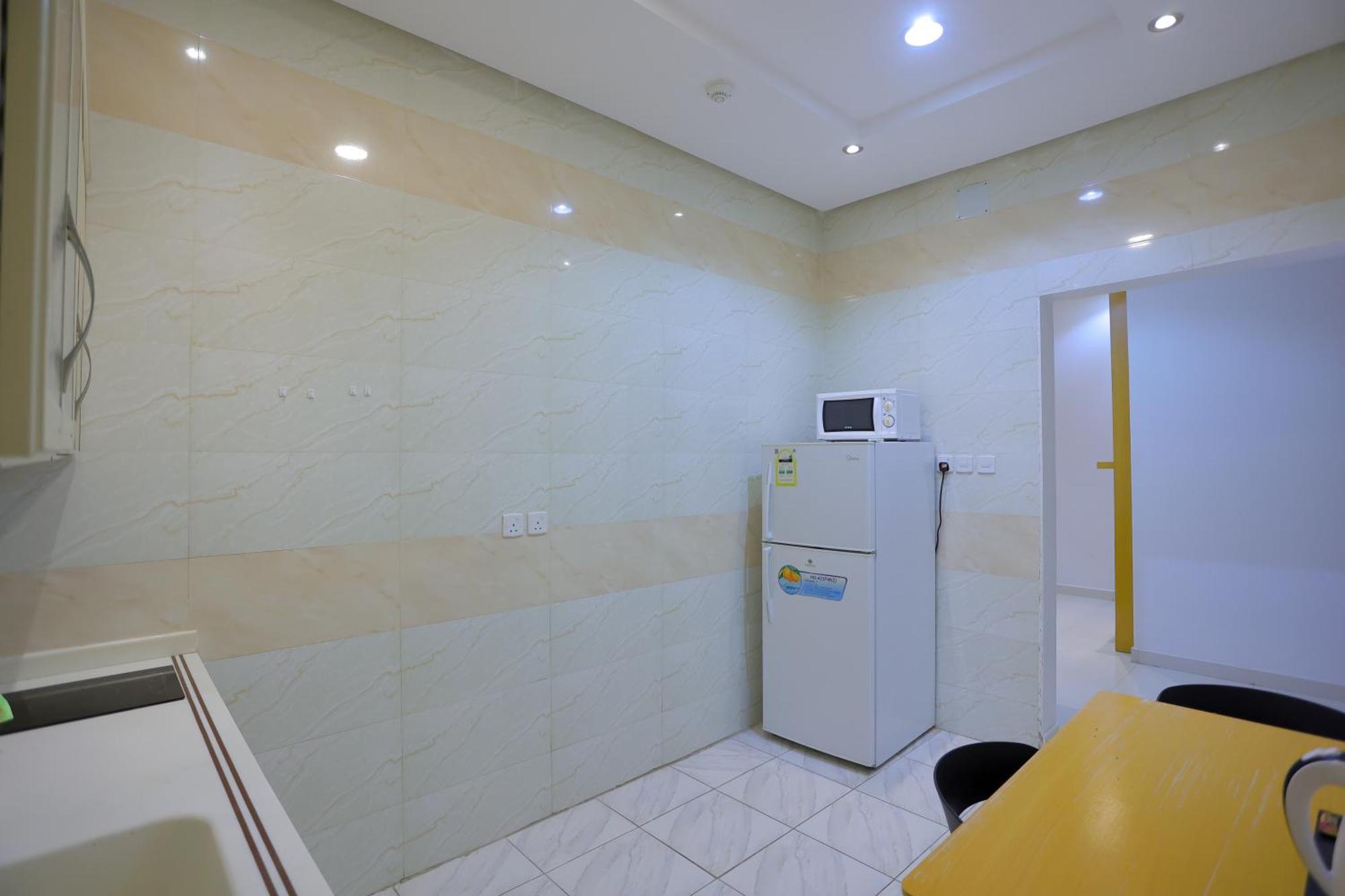 Aparthotel هوستا الملقا Riad Exterior foto